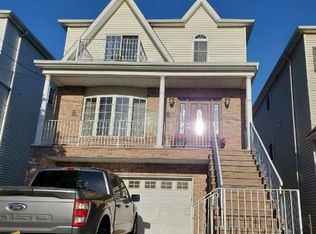 12 Trask Ave FLOOR 2, Bayonne, NJ 07002