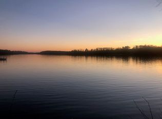 435 Peninsula Rd, Gainesville, GA 30506