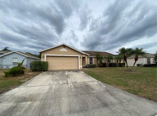 7006 Summit Cir, Winter Haven, FL 33884
