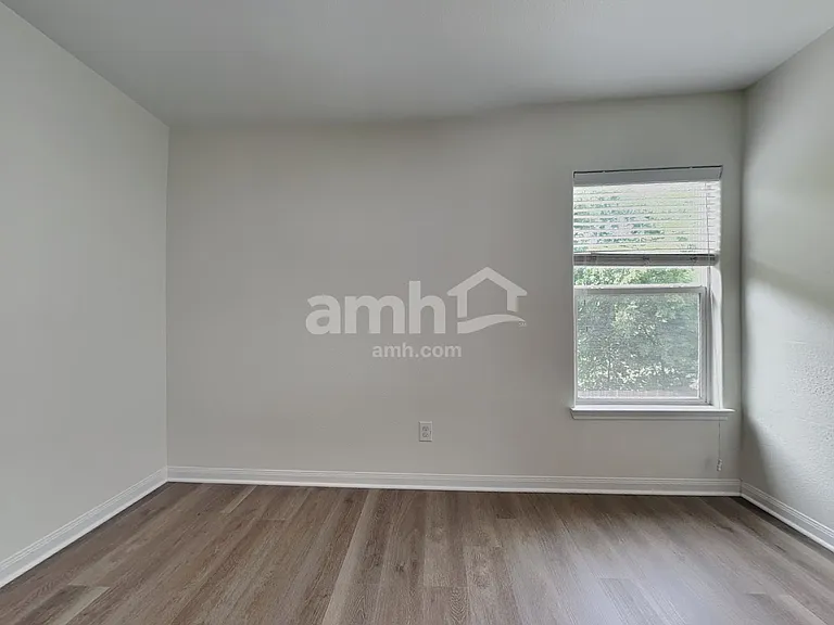 317 Misty Mountain Dr — Photo 15