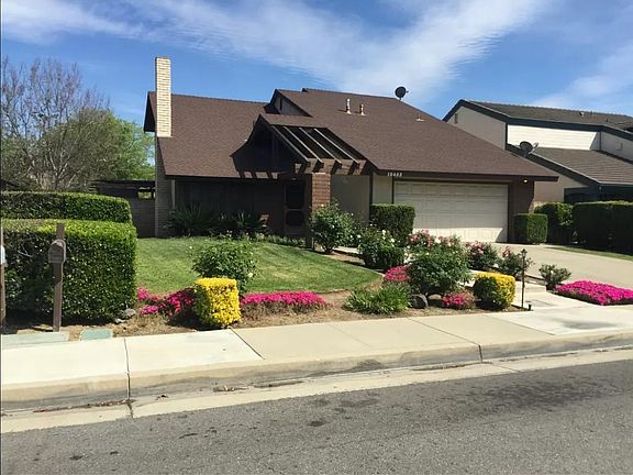 2nd image of 12453 Tamarisk Ln