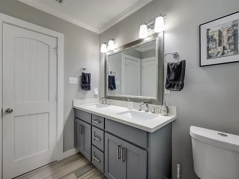 5205 Irvington Blvd — Photo 7