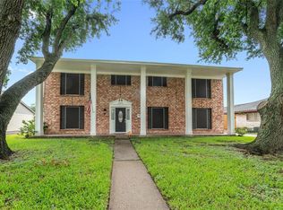 12019 Sagecliff Dr, Houston, TX 77089