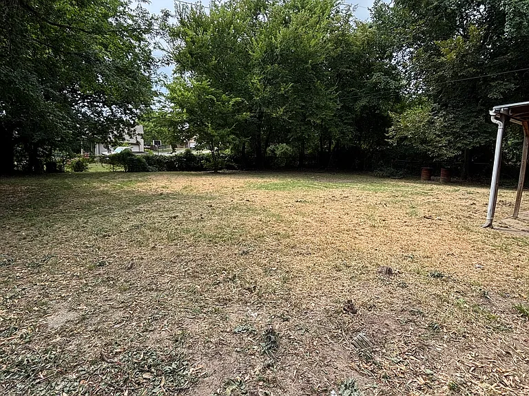 852 N Xenophon Ave — Photo 23