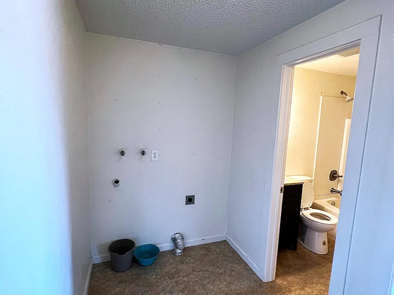 765 SE Russell St — Photo 18