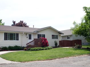 2316 E 11th St, The Dalles, OR 97058