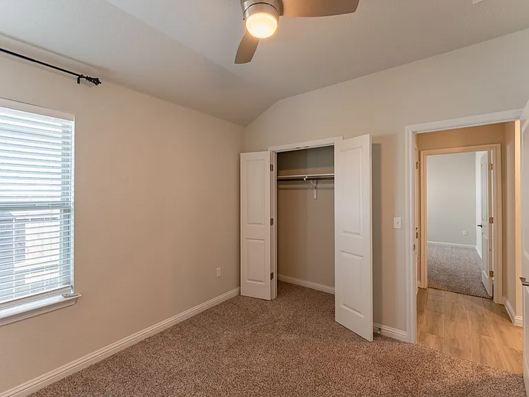 8209 McKamy Dr — Photo 11