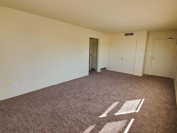 5th image of 1121 N 48th Ave APT 34