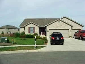 665 King Richard Ct photo 1