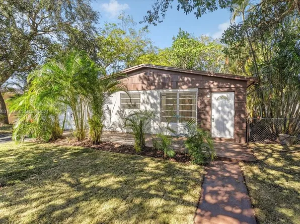 7211 Cleveland St, Hollywood, FL 33024