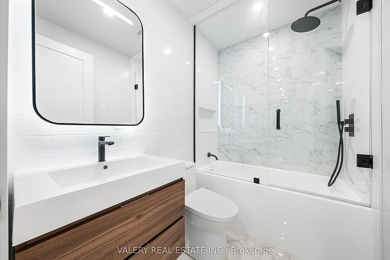Toronto House for rent - 3 Bedrooms — photo 26