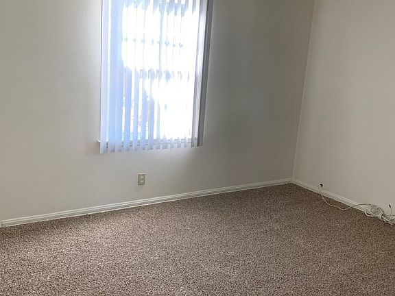 5th image of 7719 N Balboa Blvd