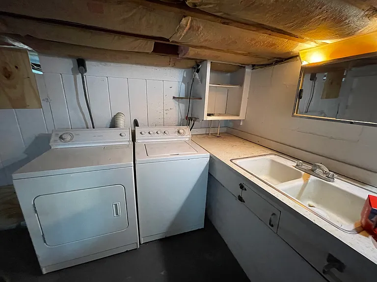 234 E Edgar Ave — Photo 12