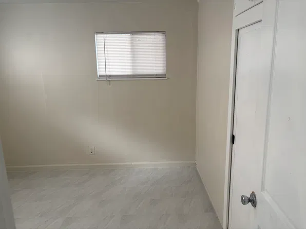 322 W H St #A, Ontario, CA 91762
