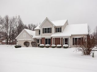 169 Banbury Dr, Rochester, NY 14612