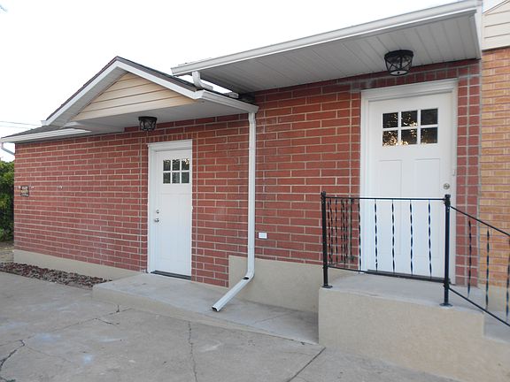 Side view-back door/addition