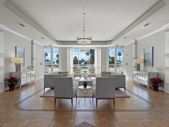 4th image of 15300 Emerald Coast Pkwy Unit 201