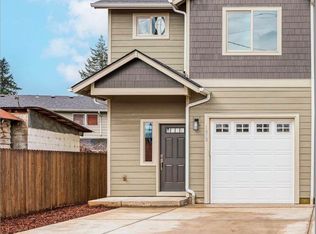 1418 13th Ave, Sweet Home, OR 97386