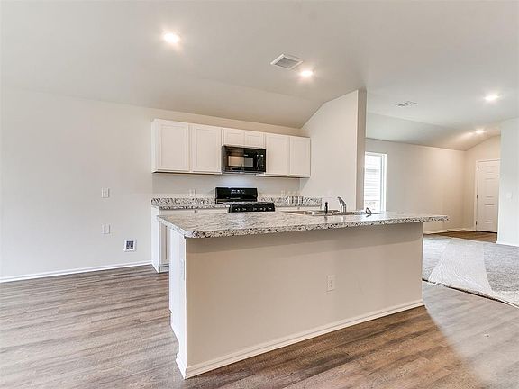 5th image of 2220 SE 89th Ter
