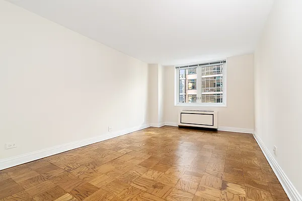 Rented by REAL New York | media 13