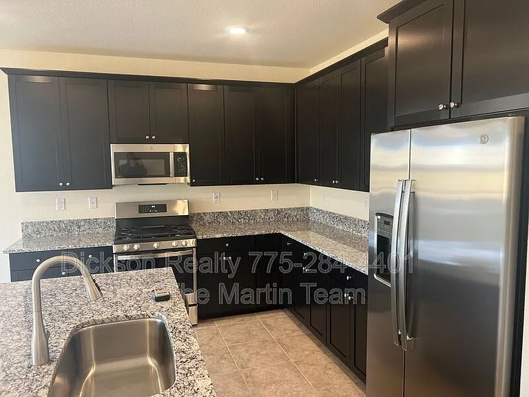 6231 Bucking Horse Dr — Photo 3