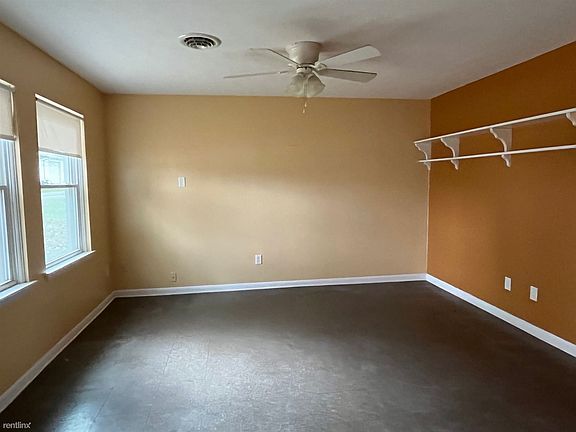 Livingroom (1)