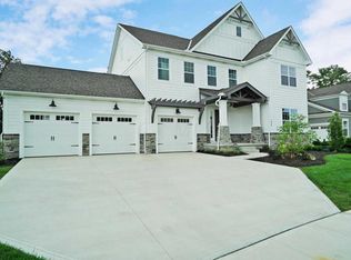 7424 Spruce Ct, Plain City, OH 43064