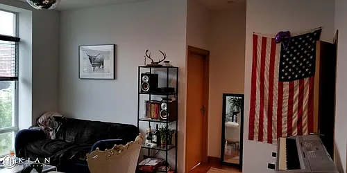 Rented by Kian Realty