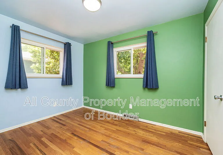 1210 Aikins Way — Photo 6