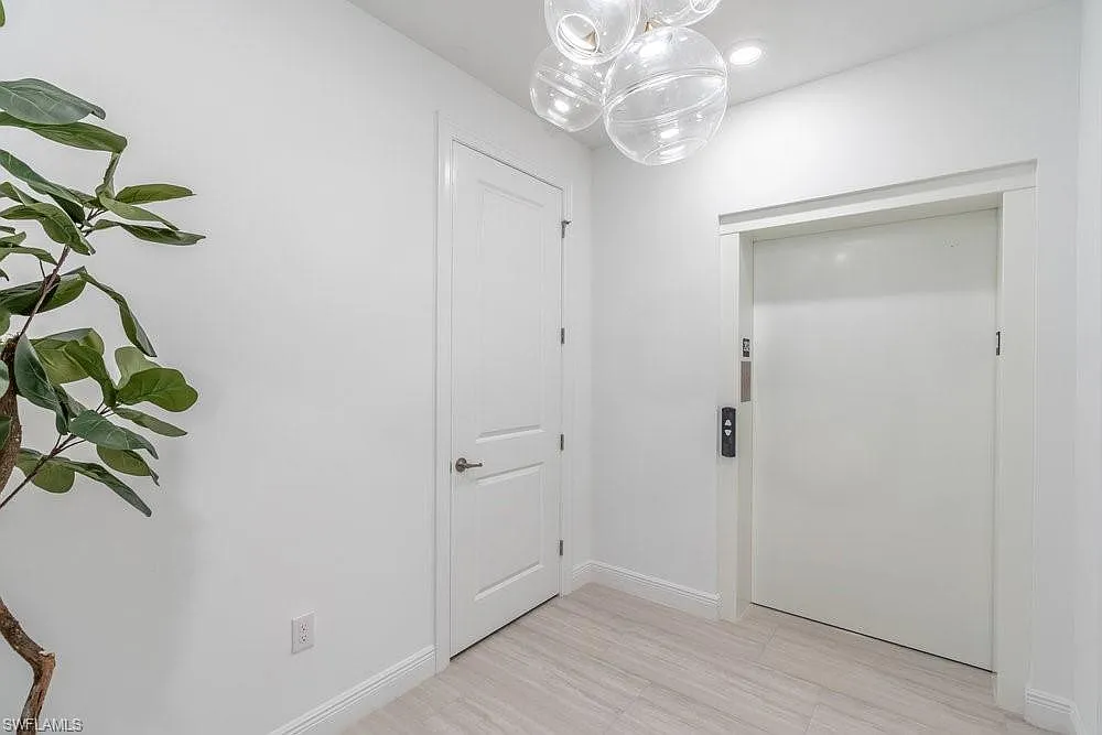3 bed, 3.5 bath, 2350 sqft, $18,000 — Photo 3