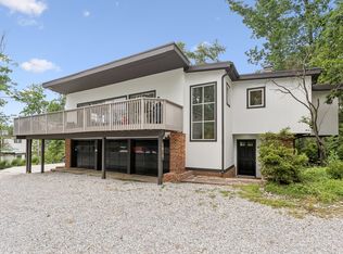1816 Woods Rd, Annapolis, MD 21401
