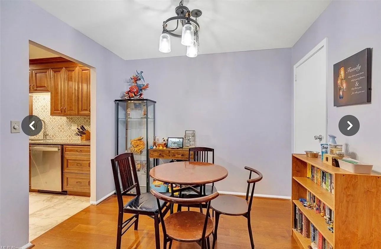2 bed, 1.5 bath, 911 sqft, $1,650 — Photo 4