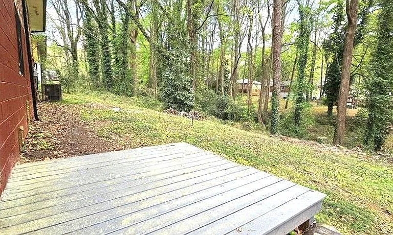 2833 Rockcliff Rd SE — Photo 17