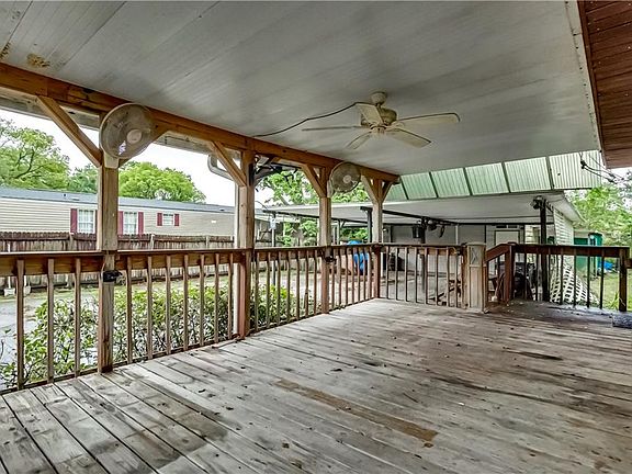 3rd image of 2629 Golfview St