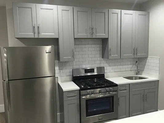 Rented by Mdays Realty | media 11