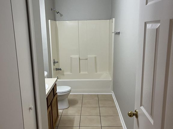 3rd image of 3680 Kirkpatrick Cir Unit 3