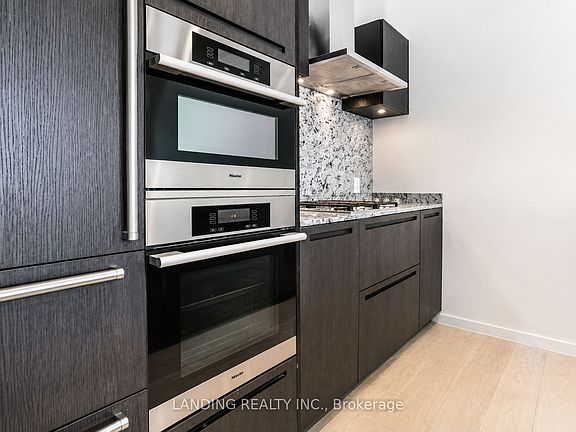 5th image of 180 University Ave #5605