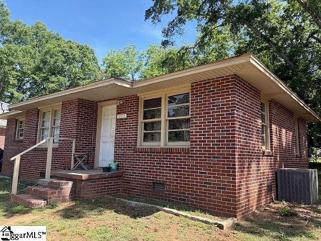 1st image of 3317 Berry Ln