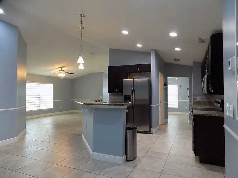 377 Cimarron Ct — Photo 8