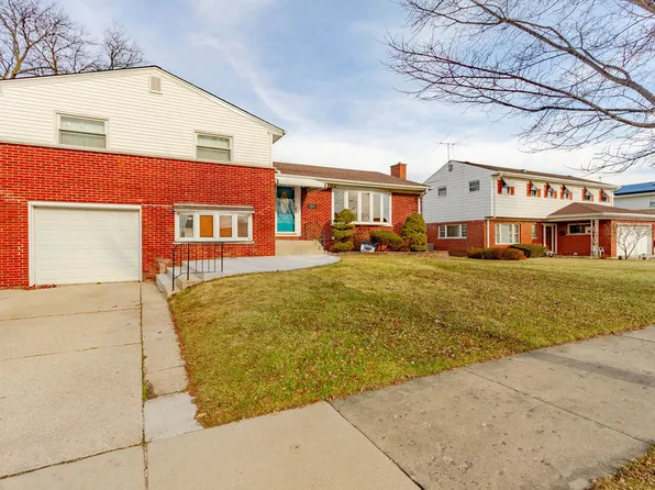 911 Division St, Melrose Park, IL 60160