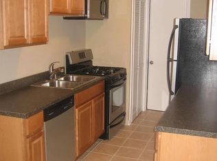 4315 S Harlem Ave APT 8, Stickney, IL 60402