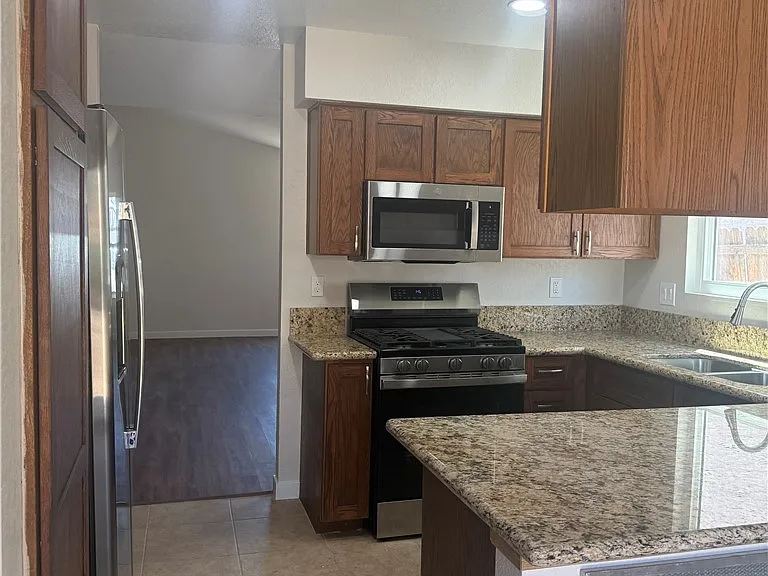 511 Tabony Ave — Photo 38