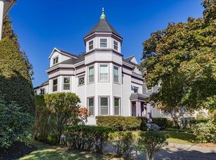 270 Lafayette St #1, Salem, MA 01970
