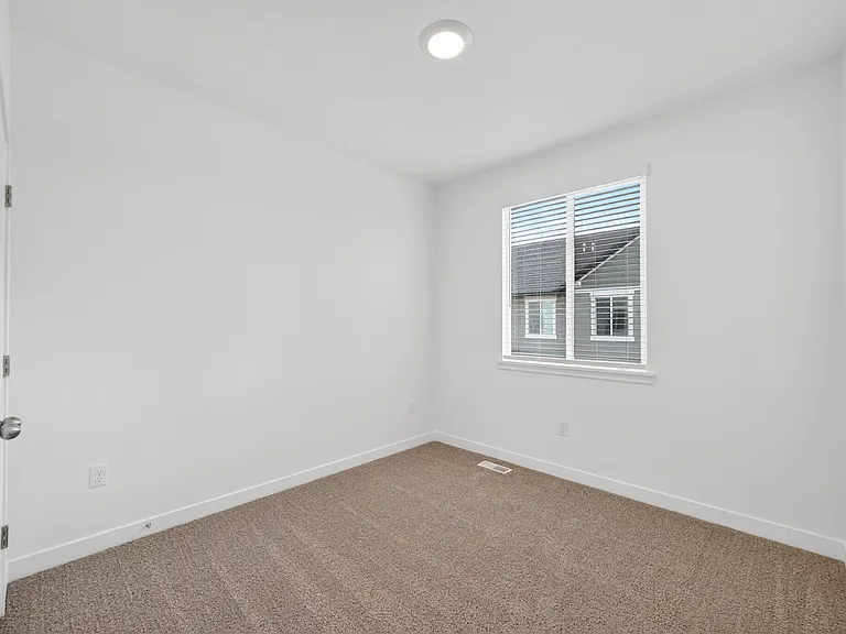 12658 S High View Ln — Photo 16