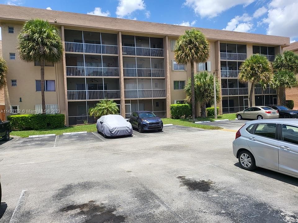 1st image of 17000 NW 67th Ave APT 415