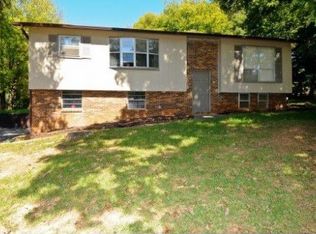 2011 Bittle Rd, Maryville, TN 37804