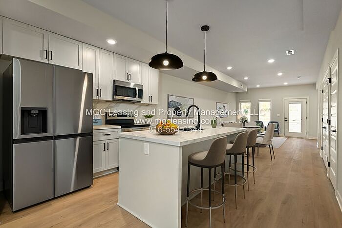 1st image of 248 Persimmon Rd