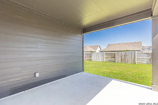 626 Jane Long Dr — Photo 36