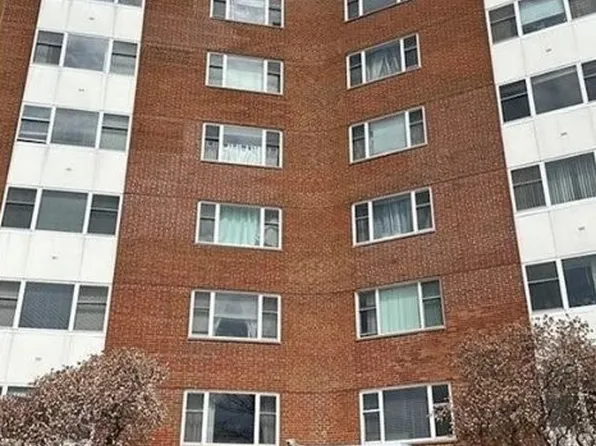 11850 Edgewater Dr APT 114, Lakewood, OH 44107