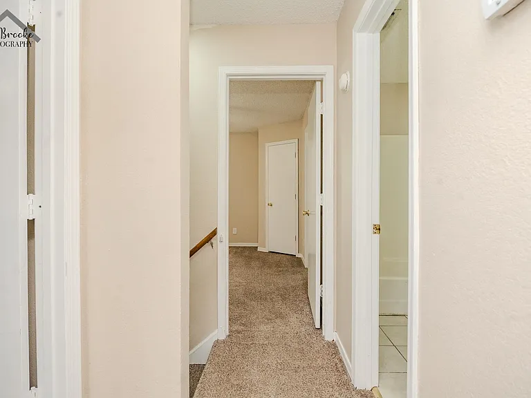 1215 N Pacific Ave — Photo 15